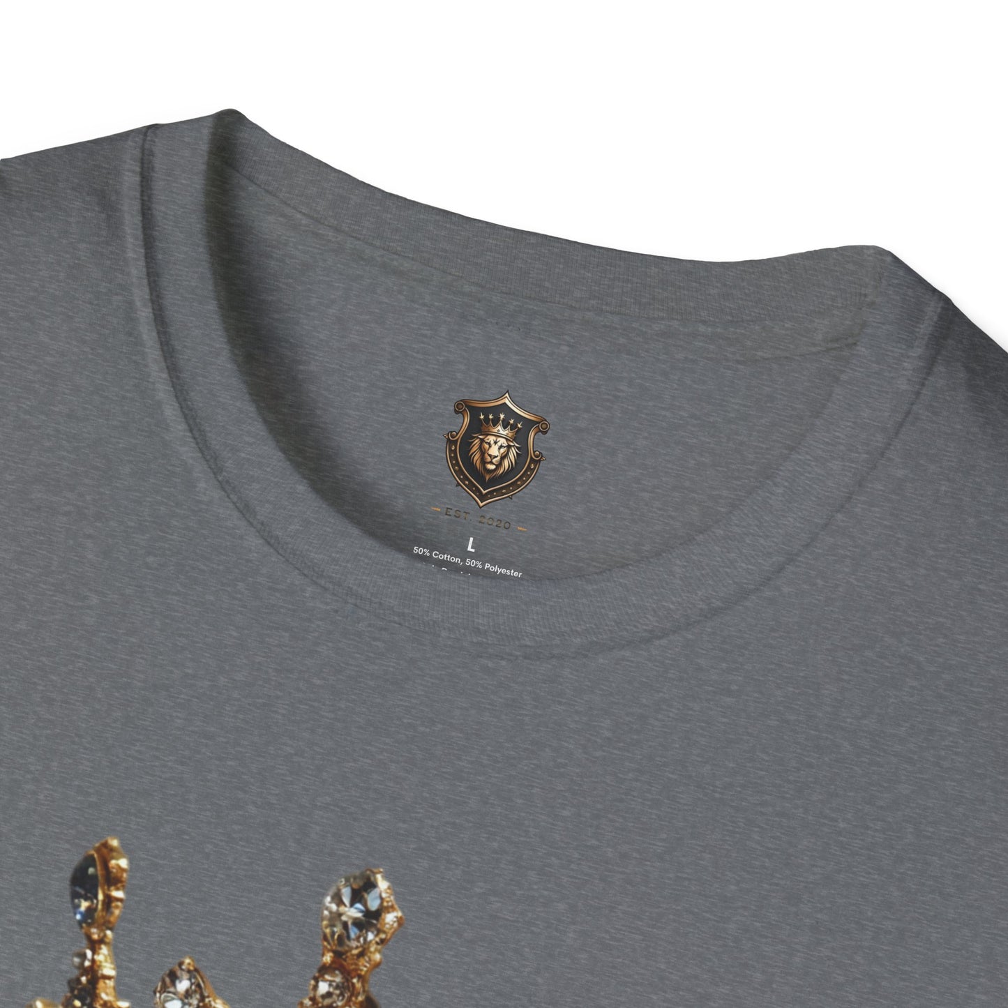 Crowned Skull Graphic T-Shirt - Edgy Style for Halloween and Everyday Wear